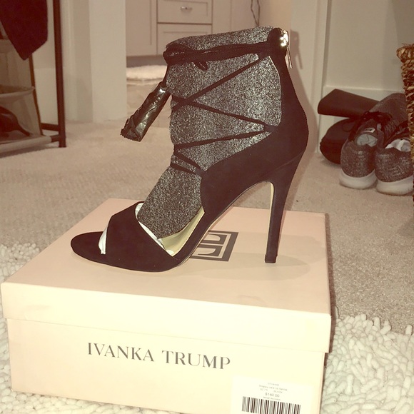 Ivanka Trump Shoes - NEW Ivanka Trump Strappy Lace Up Sandal Sz 7.5